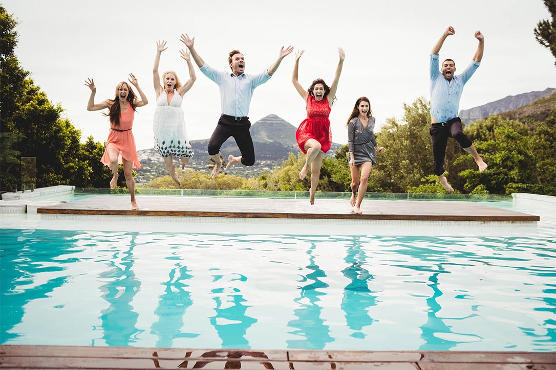 how-to-host-a-pool-party