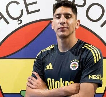 Fenerbahçe’s Transfer Strategy: Building a Strong and Deep Squad